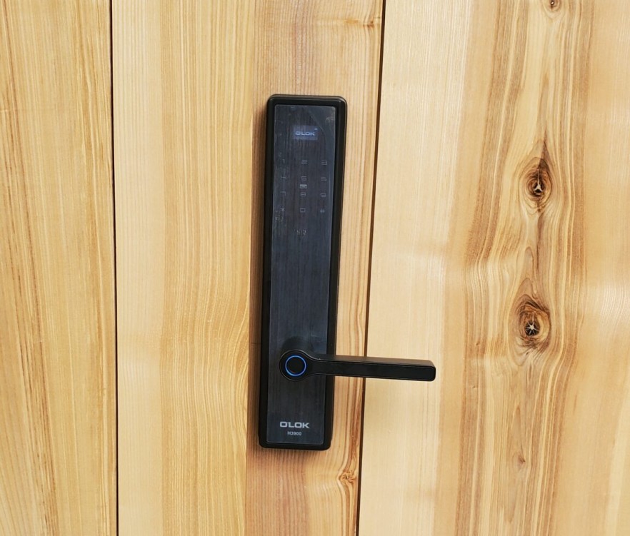 khoa cua van tay olok h3900 5