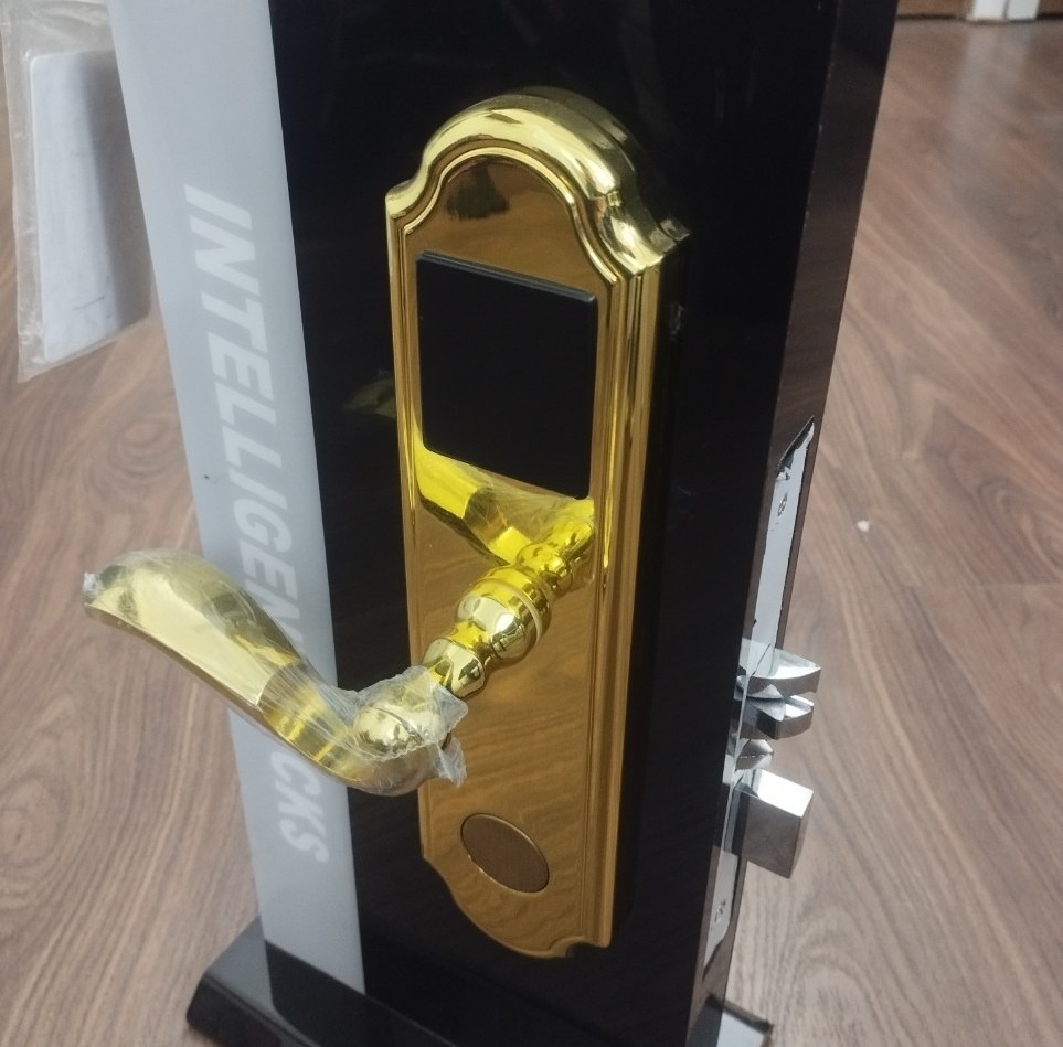 khoa khach san olok ht 712 2