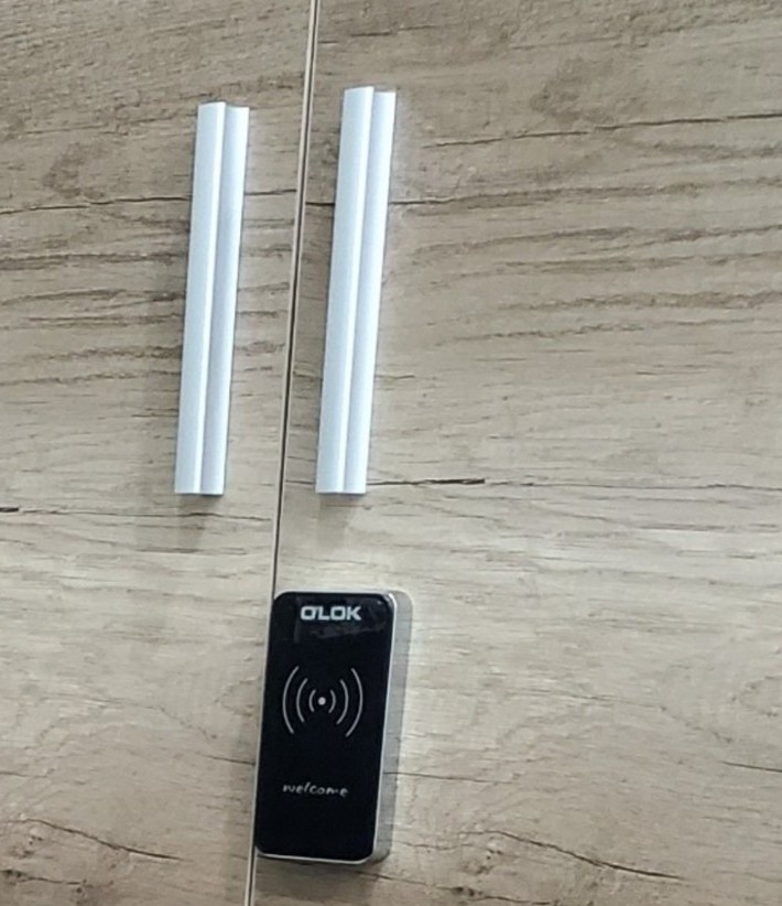 khoa tu do olok c305 6